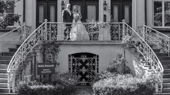 Aus einem Brautpaar-Shooting rund um Schloß Schwansbell bei Lünen Aus einem Brautpaar-Shooting rund um Schloß Schwansbell bei Lünen